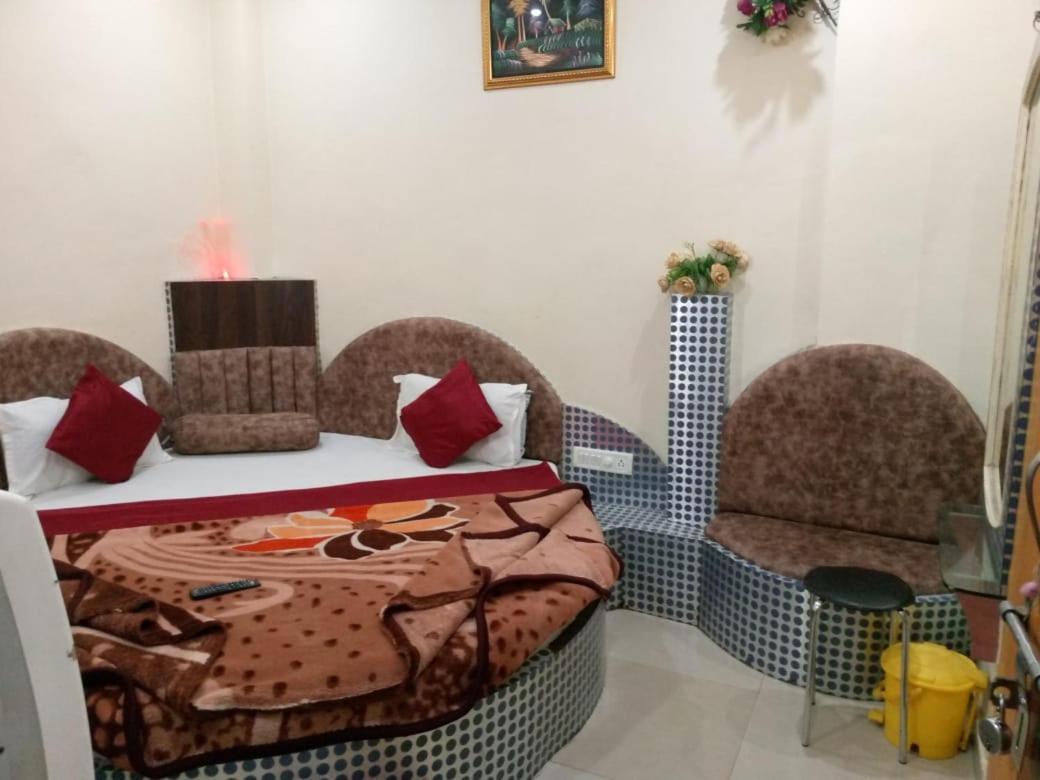 Hotel Amar Palace Pachmarhī Kültér fotó